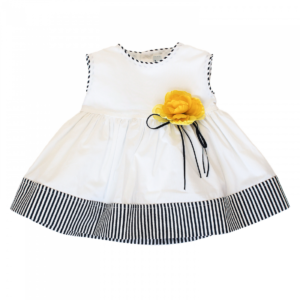 ALETTA Abito smanicato bianco con spilla gialla