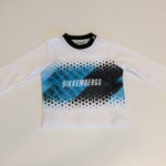 BIKKEMBERGS T-shirt bianca con stampa turchese