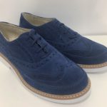 ANDREA MONTELPARE Sneakers modello inglesina in pelle scamosciata bluette