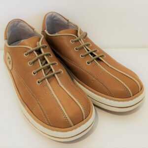 4 KIDS Sneakers in pelle beige con dettagli latte