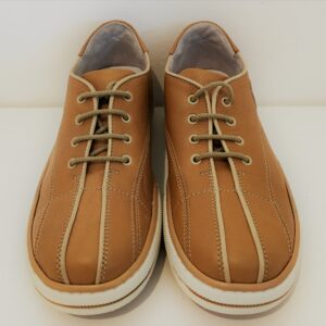 4 KIDS Sneakers in pelle beige con dettagli latte - immagine 2