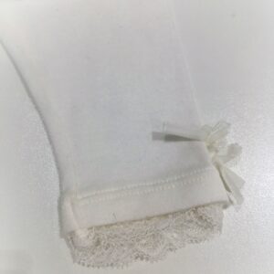 ALETTA Completo nascita bianco con pizzo corredino neonata - immagine 3