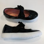 ANDREA MONTELPARE Ballerine vernice nera con fiocco