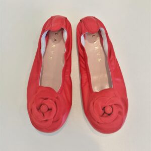 CLARYS Ballerina in suede rossa con fiore davanti - immagine 4