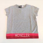 MONCLER T-shirt grigia con fasce fuxia bambina