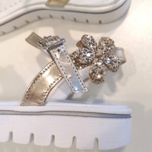 ANDREA MONTELPARE Sandali oro con fiori micropaillettes - immagine 3