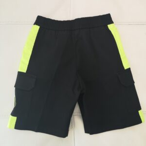 MONCLER Bermuda nero inserti fluo con tasche bambino - immagine 3