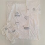 COLORI CHIARI Coordinato per cullina/carrozzina cuori argento corredino neonata