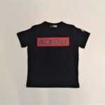 MONCLER T-shirt blu manica corta stampa laterale bambino
