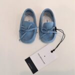 COLORI CHIARI Scarpette mocassini azzurro neonato