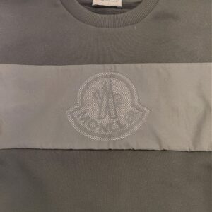 MONCLER Felpa nera girocollo logo laser bambino - immagine 2