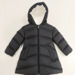 MONCLER Giubbotto Pesha blu bambina